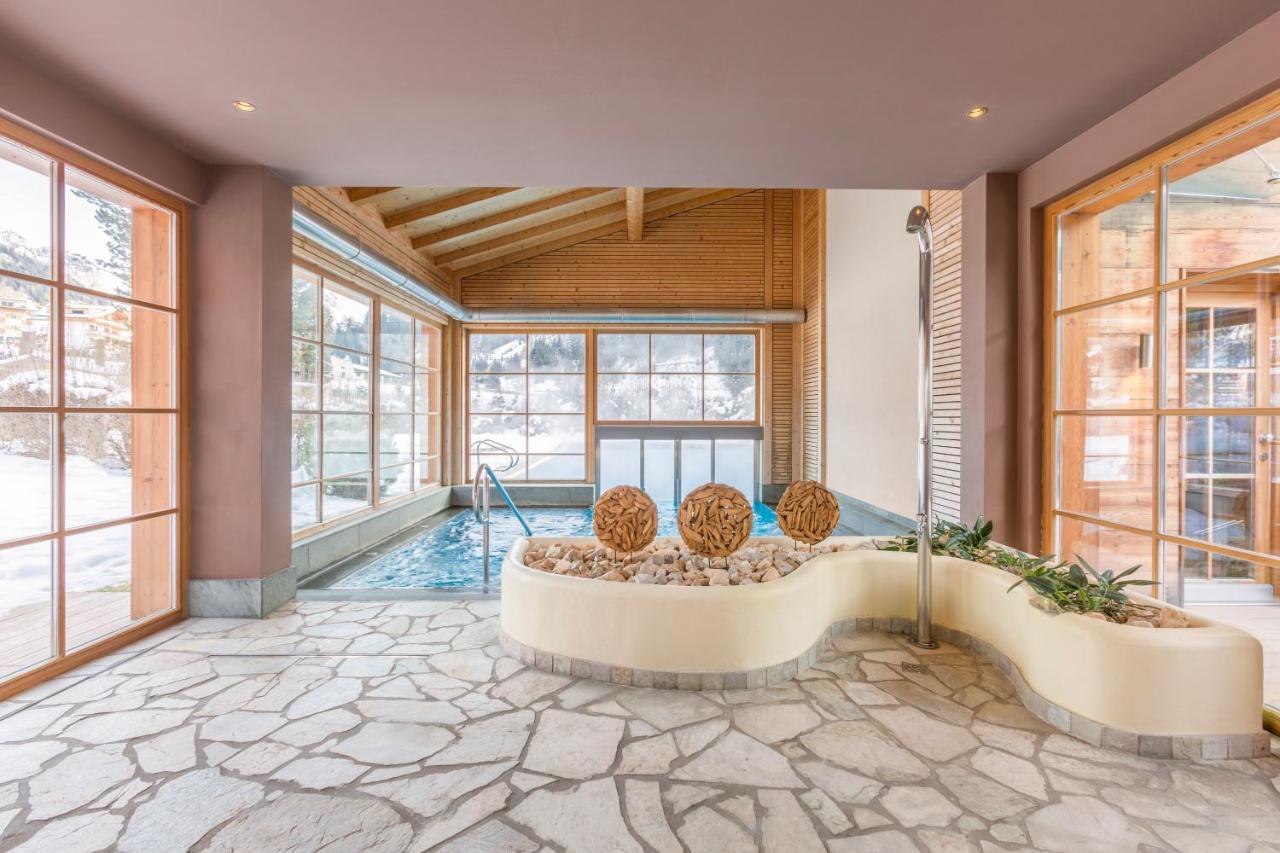 Family Hotel Posta Santa Cristina Val Gardena المظهر الخارجي الصورة