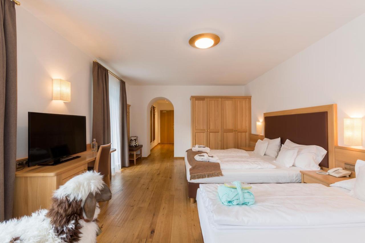 Family Hotel Posta Santa Cristina Val Gardena المظهر الخارجي الصورة