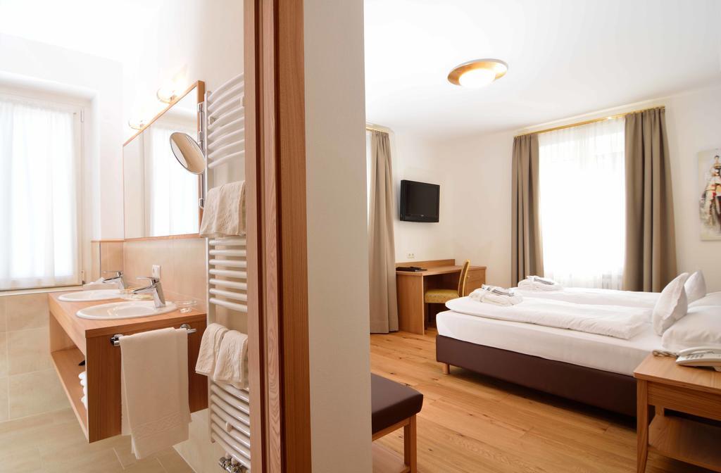 Family Hotel Posta Santa Cristina Val Gardena المظهر الخارجي الصورة